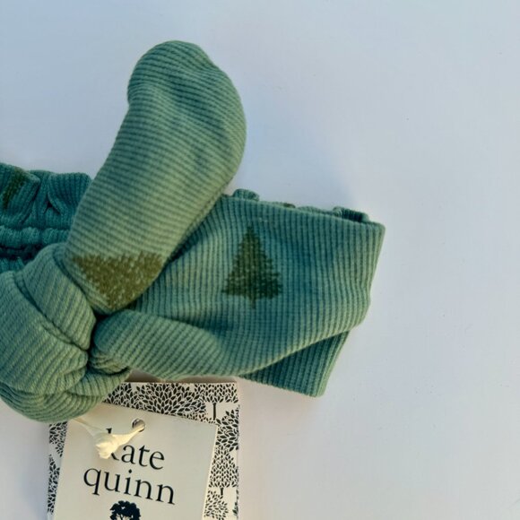 Kate Quinn Holiday Dress + Bow Set | Pine Tree Print | Green | 18–24M - Picture 10 of 10